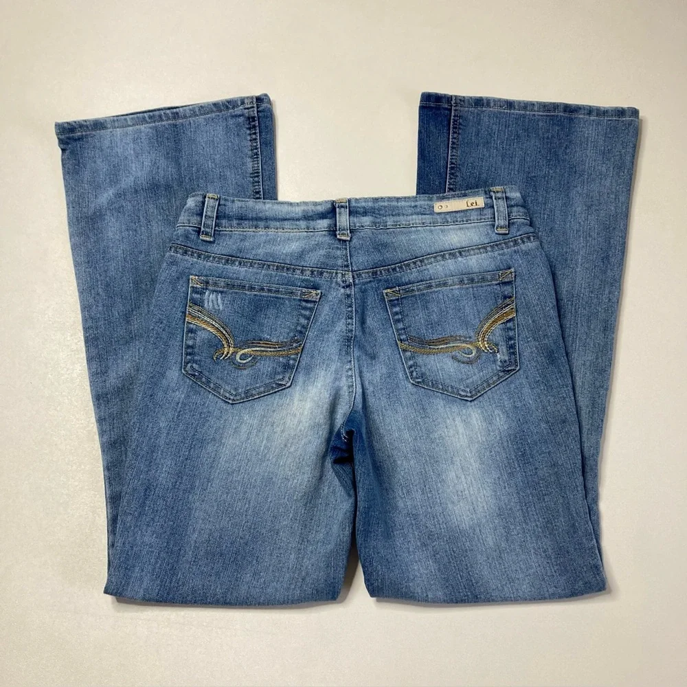 Lei Sophia Hipster Flare Leg Jeans Womens Size 7